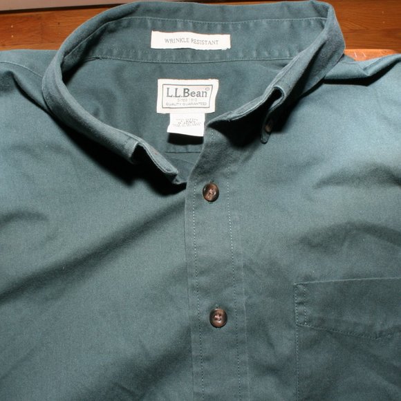 LIKE NEW/BRAND NEW-LL Bean Short-Sleeved Shirt-"Bean Green." - Picture 3 of 4